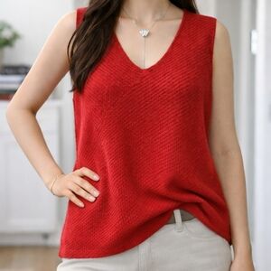 Eileen Fisher burgundy/red 100%  Italian Wool knit sleeveless drapey top size XL